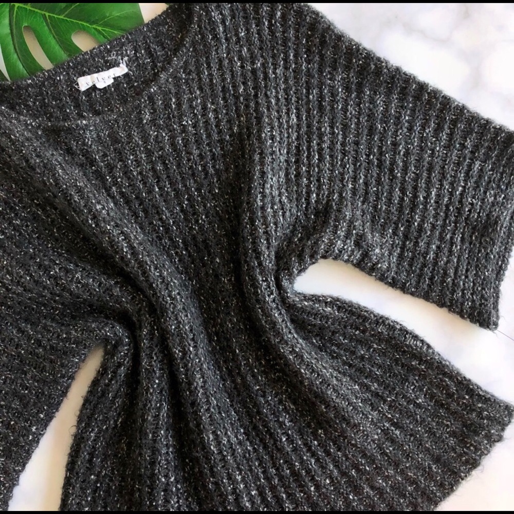 Velvet by Graham and Spencer Gray Sweater